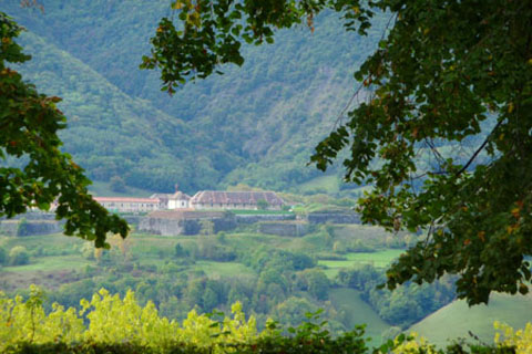 Depuis le château de Bayard, le fort Barraux